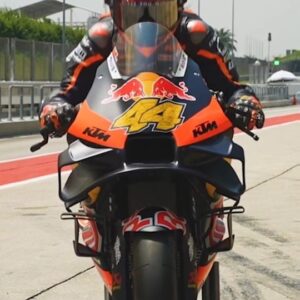 Pol Espargaró Instagram - 🏍️ Piloto
🎹 Pianista
🥇 Campeón del mundo

Y, ahora, también es presentador en #DAZN 🤩