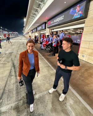 Pol Espargaró Instagram - Primera del año terminada, gracias por ponérmelo tan fácil @izaskunruizgp 🫶🏻 Nos vemos en Portimao amig@s!!! Ya sabéis, siempre en @dazn_es 😜
See u all in Portimao ❤️