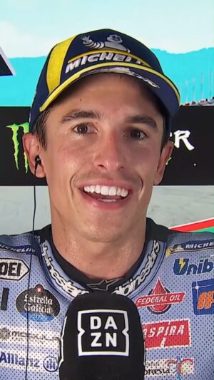 Pol Espargaró Instagram - Escuchar hablar a @marcmarquez93 así de su físico ya es una victoria 👏

"La Ducati ayuda, es fácil, entre comillas. Y eso me facilita bastante la vida" #CatalanGP 🇪🇸 #MotoGP 

#Motorsport #Motor #MarcMarquez #Marquez #Ducati #Sports