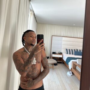 Polimá Westcoast Instagram - MUSICAAAAAA NUEVAAAAA>