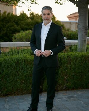 Polo Ramírez Instagram - Me llegaron nuevas fotos del evento de @carolinaherrera realizado el viernes pasado. Estas son profesionales…! Gracias por la invitación y gracias a @simonpaisthomas por los retratos!