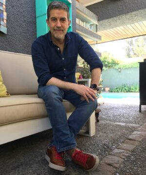 Polo Ramírez Instagram - Zapatillas conscientes para cambiar el mundo: @kruza_bc 
Empresa B certificada. Gran emprendimiento que utiliza para sus productos descartes de cuero, plástico, caucho, parapentes y materiales nobles, algodón orgánico, caucho virgen, corcho, telas recicladas, entre otros. https://kruza.eco #apoyandoemprendedores