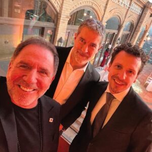 Polo Ramírez Instagram - Noche de lujo gracias a @carolinaherrera Qué gusto encontrarme con mi querido amigo @sergioariasmarchant y conocer más al talentoso @paolobortolameolli