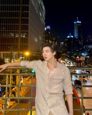 Ponlawit Ketprapakorn Instagram - City of car 🚘🌕