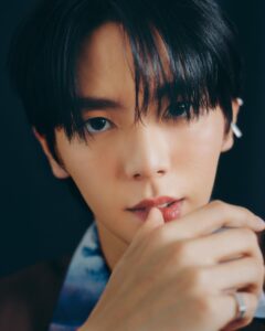 Poompat Iam-samang Most Liked Photos and Posts