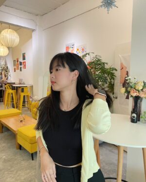 Praewpannarai Sansanapitayakorn Instagram - Officially 25 🎂🤍
อายุ 25 ในวันที่ 25 เดือน 5 🥳