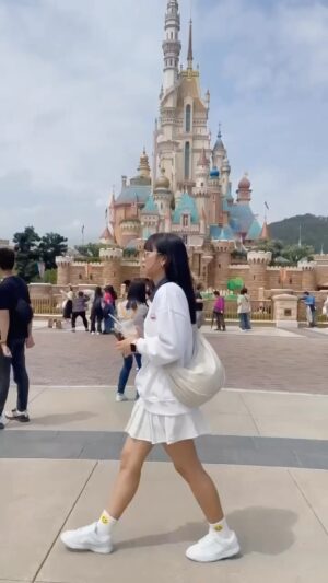 Praewpannarai Sansanapitayakorn Instagram - 🤍🛫🏰