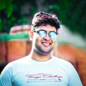 Pranab Kr Nath Instagram - স্মৃতিগুলো আজও আমাকে আঁকড়ে ধরে রাখে