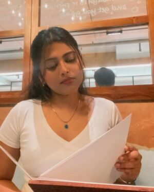 Praneeta Patnaik Instagram - Ponmani un veetil sowkyama 
Naan ingu sowkyame..