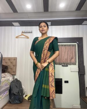 Praneeta Patnaik Instagram - Eagle is soaring high and I take this opportunity to thank the makers, the production house and my producers @tgvishwaprasad sir and @vivek_kuchibhotla sir for trusting me to portray Padma. Thank you @karthik.gattamneni for giving me this unique role and for defining my arc so brilliantly! Thank you @mbkaranam for thinking of me and for writing such effective words. The entire credit goes to @sujithkumarchowdarykolli garu for suggesting me to play Padma. I hope my association with @peoplemediafactory will keep continuing with many other roles in many more films. I had a ball time sharing the screen with @srinivasarala, @pnavdeep and @anupamaparameswaran96. You guys are awesome! @uthura and @rekhaboggarrapu, thank you for taking care of me and for being my company when I needed it the most. 
Thank you @radentertains  and @rajiv.k25 for being the bridge between the production house and I. You made sure my job got easier. 
Saving best for the last,

@raviteja_2628 sir, from seeing your work in films and TV, to acting beside a humble yet energetic personality like you, I’m truly blessed and I’m forever grateful 🙏🏻
Thank you for being you and for being that constant positive vibe on the sets. I’ll never forget these moments.