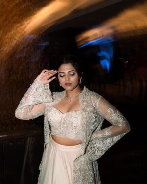 Praneeta Patnaik Instagram - Shining, because its my golden hour ✨ 
.
.
Team :-
MUA @lemysumi 
Hair by @madhuhairstylisthyd 
Outfit @houseofakhilaaakurathi 
Jewellery @shop.ornateway 
Styled by @spacefashionconsultancy 
Images by @sriramambati and @srikanth_jangili_ 
Nails by @nailaffinityhyderabad