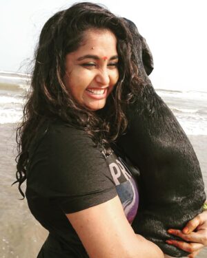 Prasanna Varma Danthuluri Instagram - #unconditionallove 😘😍💗
#Thanks fur the memories #bruce 🐕‍🦺🐶
.
.
#throwbackmemories #petlovers #doglover #dog #beachvibes #beachlife #petlove