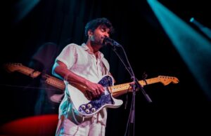 Prateek Kuhad Instagram - Color amidst silhouettes! 

Last leg of the North America #SilhouettesTour. Boston and New York, I’m coming for you!