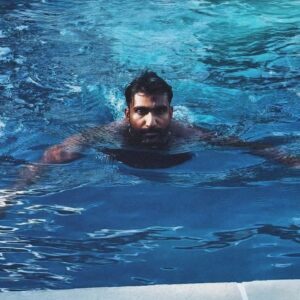 Prateek Kuhad Instagram - Announcing next leg of Silhouettes Tour tomorrow!

Meanwhile in New York, 
1. zzzzzzzzzz
2. Elizabeth street garden, Nolita 
3. Cookies backstage, at the beacon
4. Summer pool dips
5. Momofuku specials in the east village
6. Soho streets
7. Sky view at Dolphin beach
8. 🌸🌸🌸🌸
9. View from my bed in Quogue
10. NYC skies