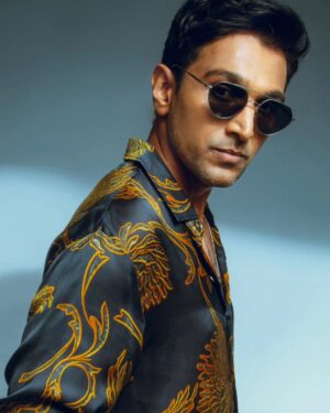 Pratik Gandhi Instagram - Did someone say Saturday?

#DoAurDoPyaar enters it's second week
and 
#MadgaonExpress enters it's 6th week

in theatres near you!

✨

.
.
.

Stylist @styleitwithniki
📸 @lovdipsingh
outfit  @darkhourstore
Chain @vrpfashions
Hair @sandypanwar1810
Makeup @sayyed_makeup_art 
Managed by @kaajalgb