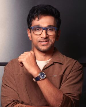 Pratik Gandhi Instagram - 🤎

.
.
.

Stylist - @styleitwithniki
📸- @lovdipsingh
Outfit- @beyoung.in_official
Footwear- @whitemuds_official
Eyewear- Armani Exchange A/X from @alankaropticalcentre
Watch - @franklordcreations
Hair @sandypanwar1810
Makeup @sayyed_makeup_art 
Managed by @kaajalgb