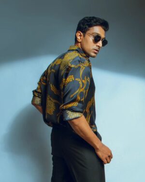 Pratik Gandhi Instagram - Did someone say Saturday?

#DoAurDoPyaar enters it's second week
and 
#MadgaonExpress enters it's 6th week

in theatres near you!

✨

.
.
.

Stylist @styleitwithniki
📸 @lovdipsingh
outfit  @darkhourstore
Chain @vrpfashions
Hair @sandypanwar1810
Makeup @sayyed_makeup_art 
Managed by @kaajalgb
