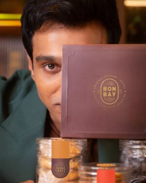 Pratik Gandhi Instagram - Wishing @pratikgandhiofficial a very happy birthday! 

Can't be a better day to thank you for getting your hands sweeter with @bonbay_patisserie . We are proud to have your support for the brand that we dream to build! 

𝗕𝗢𝗡 𝗕𝗔𝗬
𝓭𝓮𝓵𝓲𝓬𝓲𝓸𝓾𝓼 . 𝓭𝓮𝓬𝓪𝓭𝓮𝓷𝓽 . 𝓭𝓻𝓮𝓪𝓶𝔂

Check out our products on 
www.bonbay.in 
and shop online 
🔗 link in bio

or

For orders,
Call / WhatsApp on  918104125664

❤️