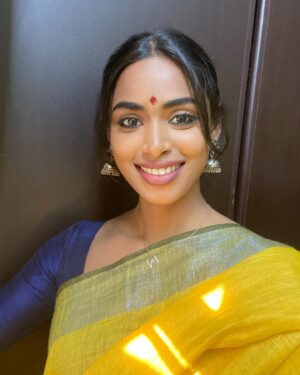 Preethy Karan Instagram - Iniya thai thirunaal nal vazhthukkal 🌾🌾
Pongal o Pongal 🌾🌾🌾🌞🌞😄