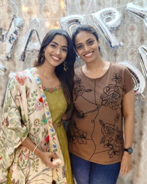Preethy Karan Instagram - I’m overwhelmed with all the wishes and blessings I have got today , Thank You for all the LoVe showered upon me ❤️ and I 
Wish you all a very Happy & Prosperous New Year 2023 ❤️❤️❤️❤️