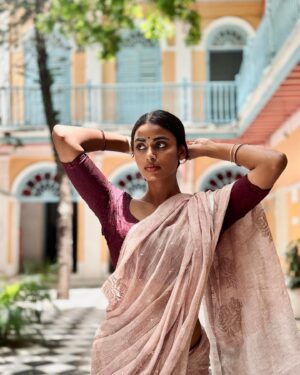 Preethy Karan Instagram - 🌹
.
.
.
.
.
Shot by @keerthi_raju