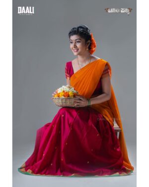 Prem Kumar Instagram - ನನ್ನ ಮಗುವನ್ನು ನಿಮ್ಮ ಮಡಿಲಿಗೆ ಹಾಕುತ್ತಿದ್ದೇನೆ, ನಿಮ್ಮ ಆಶೀರ್ವಾದ, ಪ್ರೀತಿ, ಪ್ರೋತ್ಸಾಹ, ಅಭಿಮಾನವಿರಲಿ.
ಸದಾ ನೆನಪಿರಲಿ 
ಪ್ರೇಮ್ 

Thanks to DAALI ಧನಂಜಯ್ and ಟಗರು ಪಲ್ಯ Team 🙏❤️

@amrutha_paramesha_ 🤗🤗

@dhananjaya_ka @dr.bhushana @daalipictures @jyothiprem1008 #TagaruPalya