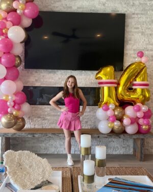 Presley Richardson Instagram - #14 Today🎉 Started off my birthday week in Florida and I’m sure you can guess where I might be ending the week …. #happiestplaceonearth #birthday #birthdayweek