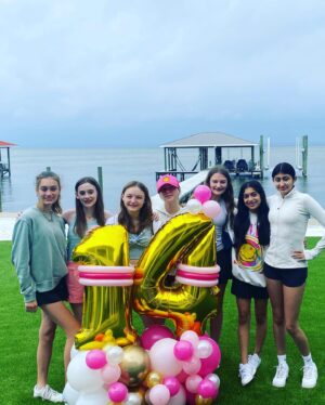 Presley Richardson Instagram - #14 Today🎉 Started off my birthday week in Florida and I’m sure you can guess where I might be ending the week …. #happiestplaceonearth #birthday #birthdayweek