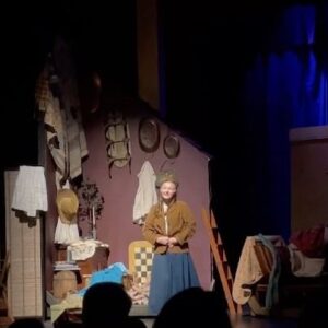 Presley Richardson Instagram - Thank you @rsiporski & @hamjam5500 for letting me be part of #tuckeverlasting the musical❤️❤️❤️

#theater #musical #singer #actress #stage