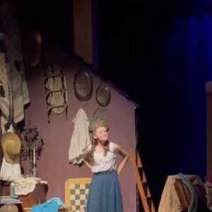 Presley Richardson Instagram - Thank you @rsiporski & @hamjam5500 for letting me be part of #tuckeverlasting the musical❤️❤️❤️

#theater #musical #singer #actress #stage