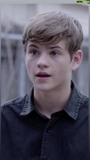 Preston Oliver Instagram - SEASON 3 SNEAK PEEK!! Tune in this Friday at 8pm to watch the premiere of season 3!!