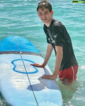 Preston Oliver Instagram - Surfing was actually a lot easier than I thought it would’ve been 😂 #hawaii