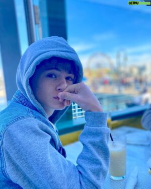 Preston Oliver Instagram - Chillin & getting ready for Party on the Pier tomorrow! @uclamch @mattel