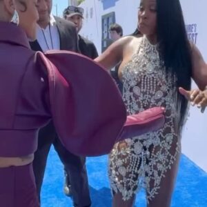 Pretty Vee Instagram - Dedication Makes Dreams Come True!🤩🥹

I Kilt The @bet 2024 Pre-Show With My Bros @terrencej @therealtank @mouse_jones @jaemurphy I Love Y’all & Thank You For All That You Do!!!! I Admire The Grind & Hustle✨

- I Love Being In My Element….. I Love Touching The Ppl It’s Such A Beautiful Thing When There’s No Rules To It!
Just Absolutely BE YOU! Thanks Again @bet Love Y’all 🎤🤍

God Thank You 🙏🏽

MUA: @picaasso 

Hairstylist:  @billions_pink 

Stylist: @sankaraxt 

- PrettyVee 💋