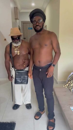 Prince Thompson Iyamu Instagram - 😁😂😃My REAL Geeesss in the business 🙌🏽🙌🏽 🙌🏽 the big show stopper @daddyshowkey and OG before the IG @harrybanyanwu ah oooo guys why I no come dey there na, it would have been phenomenal more blessings 😁💥🍾🍹🙌🏽👍🏽#theprincehasspoken🤴🏾 #confammade #naija #naijacelebrity