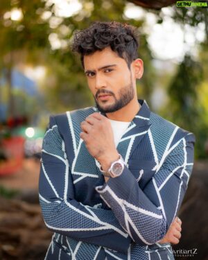 Prince Yawar Instagram - Style is not just about the clothes you wear but a reflection of your character, attitude, and individuality🔥🔥🔥🔥

📸 @nivritiartz_photography 🤍