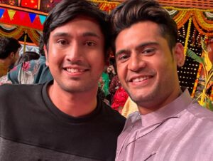 Prince Yawar Instagram - Feeling starstruck after finally meeting my favorite celebrities ! ❤️🔥

#princeyawar