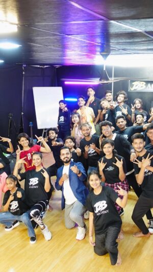 Prince pandey Instagram - Learn Acting,Singing, Dance,Filmmamking, Modeling,Script Writing,Photography, Makeup Journalism
Lowest Fees Structure In Mumbai Hostel Available
9930056883 / 9867989734 /9004832109
New Batch Starting Soon Book Your Seat &Get Special Discounts Call & what’s app -9930056883 / 9867989734 /9004832109

@prince_j2b 
@jointobollywood_ 
@j2b_casting 
@j2b_academy 
@j2b_music 
@j2b_productions 
@j2b_news 
@j2b_theatre_group 
@princepandeyj2bofficial 

#actingclasses #acting #actingcoach #actingclass #actingschool #actingtips #actor #actorslife #actingworkshop #actingtraining #actors #actingteacher #actinglife #actingaudition #actingskills #theatre #actingstudio #actinglessons #j2bacademy #dramaschool #actress #actingworkshops #actingcareer #auditions #actinginstitute #drama #actingcourse #methodacting #jointobollywood_ #actingagency