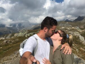 Priscilla Knetemann Instagram - Na 12 uur in de auto, zijn we weer terug. Het was een heerlijke vakantie samen in
Oostenrijk ❤️ Jeetje, wat was het mooi! #oostenrijk #hike #karinthië #liefde