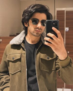Prit Kamani Instagram - It’s Father’s Day, wish your daddy in the comments! 🤓

#happyfathersday #daddy #pritkamani