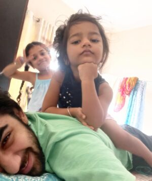 Prit Kamani Instagram - Blessed by, raised by, cared by, conquered & loved by WOMEN 👸🏻 ♥️