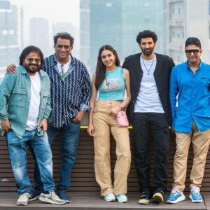 Pritam Chakraborty Instagram - #MetroInDino gets a Good Friday release. This anthology of heartwarming stories will now release on 29th March 2024. 

@adityaroykapur @saraalikhan95 @anupampkher @neena_gupta @pankajtripathi @konkona @alifazal9 @fatimasanashaikh @anuragbasuofficial @tseriesfilms @tseries.official @anuragbasuproductions #BhushanKumar #KrishanKumar @shivchanana @neerajkalyan24 @tanibasu