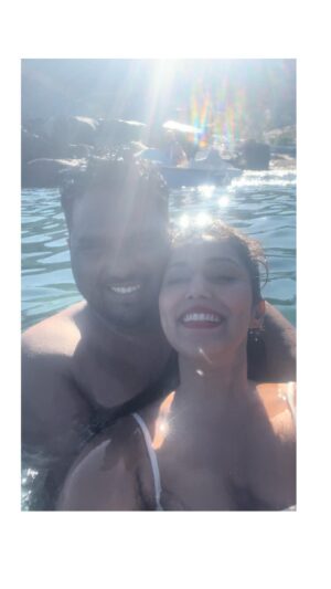 Priyanka Chincholi Instagram - You, Me, and the Sea, Paradise Found.🩵

@rakesh170684 💋

#uk #italy #holiday #london #beach #waterbabies #birthdaycelebration #17junebirthday #rpforever #rakeshkumar #priyankachincholi #travelcouples #monterosso #life #live #happy