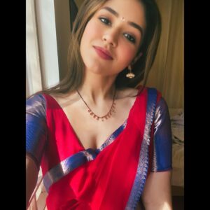 Priyanka Jawalkar Instagram - Wishing a very happy Ugadi to all my Telugu family and and also a very happy Gudi Padwa to the Marathi family 😍 Hope we all get loads of love, peace, happiness and good health this year ♥️