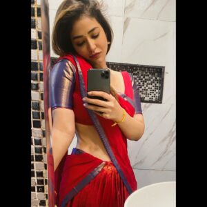 Priyanka Jawalkar Instagram - Wishing a very happy Ugadi to all my Telugu family and and also a very happy Gudi Padwa to the Marathi family 😍 Hope we all get loads of love, peace, happiness and good health this year ♥️