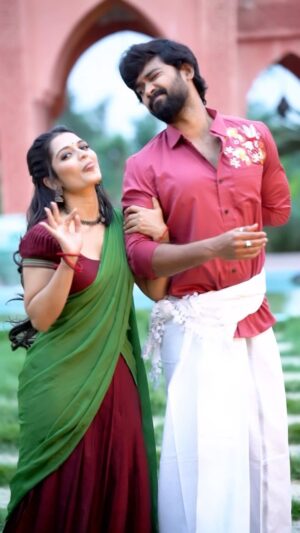 Priyanka M Jain Instagram - Ayyinda??
Baaga ayyinda??🤣👊🏻🧿
@shivakumar_marihal 

#trending #funny #funnyreels #trend #neverendingtales #priyankajain #priyanka #priyankamjain #shivakumar #fun #