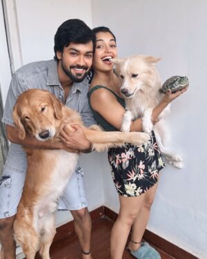 Priyanka M Jain Instagram - A trillion sacrifices for these little blessings in my life❤️💙🧿
Thank you for bringing joy to me my loves @shivakumar_marihal @_pearl_sheiro_togo_ ❤️🧿

#kids #pet #petkids #perparents #pawparents #paw #dogsofinstagram #family #familia #priyanka #priyankajain #priyankamjain #shivakumar #shivakumarmarihal #neverendingtales #pearl #sheiro #togo #cuddle #lucy #ronnie #dora #vinny #shree #love #relation