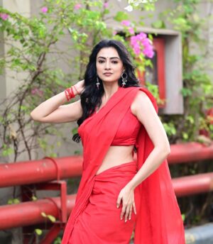 Priyanka Mondal Instagram - Wearing @avaindia2024 by @siladitya_dutta @bipradip_chakraborty & @megha.chowdhury 
Hair by @ginni_love21 
Love & hugs team 🩷