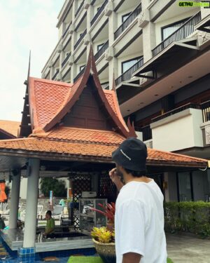 Pruthvi Mukka Instagram - Bad boy goes to Bangkok 👽 
.
.
Bangkok beauty #thailand #bangkok #travelpics #scenicviews #pattya #travelshoot