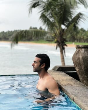 Pulkit Samrat Instagram - H2Oh-so-happy! 🏊‍♂️ 🌊